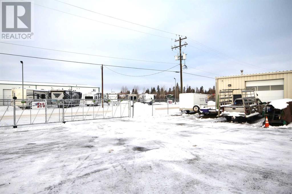 Property at 1-4, 2 Erickson Crescent image 4