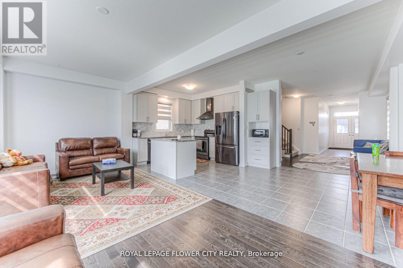51 Beauchamp Drive, Cambridge, Ontario  N1S 0A2 - Photo 13 - X12148660