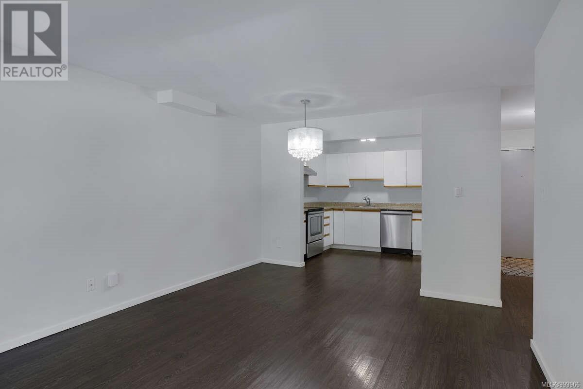 Property at 128 6711 Dover Rd image 3