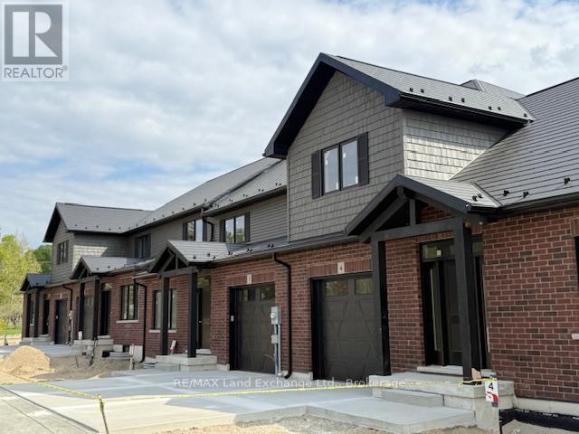 Unit 4 - 8 Golf Links Road, Kincardine, Ontario  N2Z 0G1 - Photo 2 - X10845652