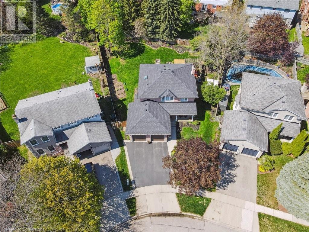 Property at 88 ROSE BRIDGE Crescent S image 2