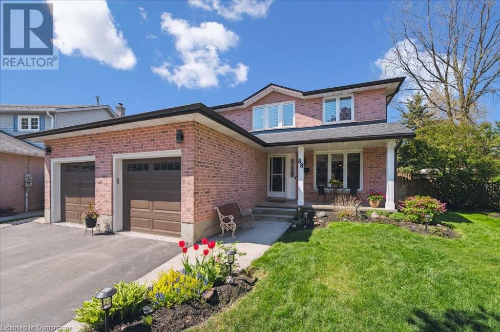 Property at 88 ROSE BRIDGE Crescent S image 4