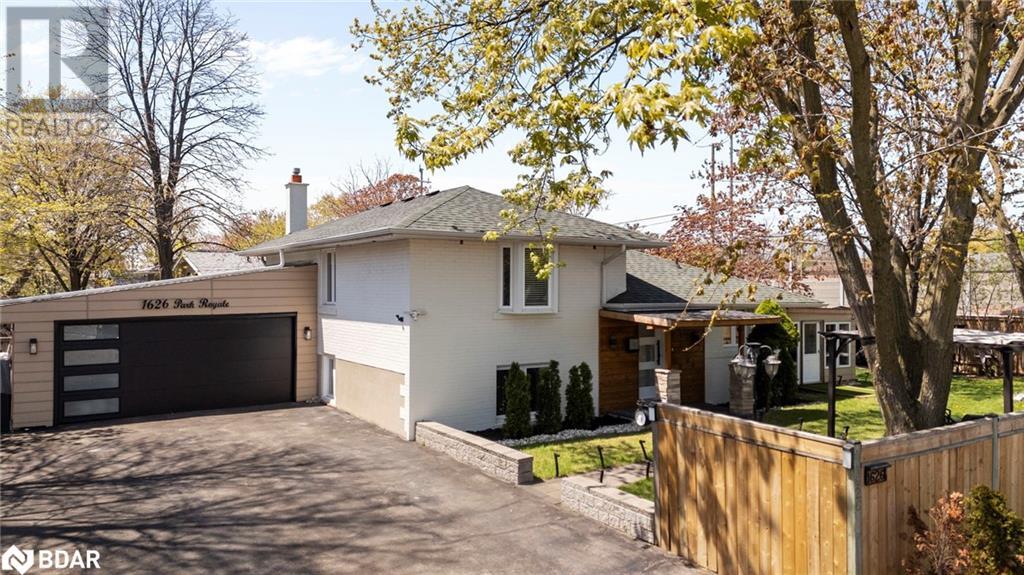 Property at 1626 PARK ROYALE Boulevard image 2