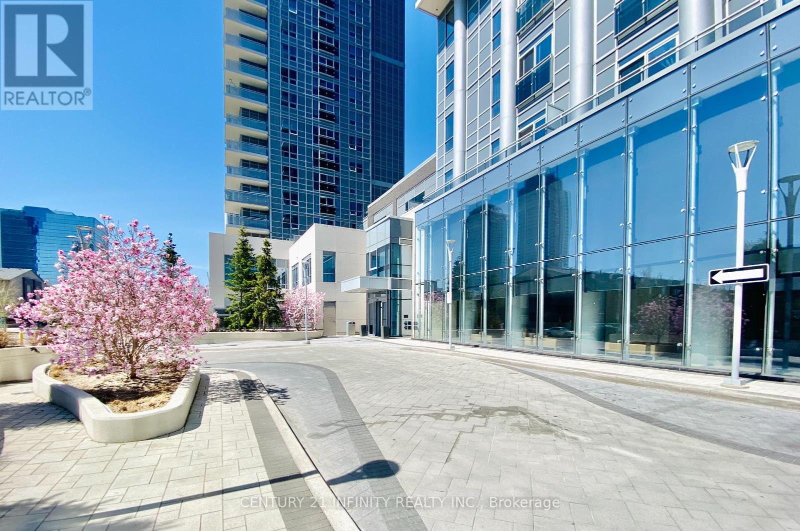 625 - 275 Village Green Square, Toronto, Ontario  M2S 0L8 - Photo 3 - E12148978