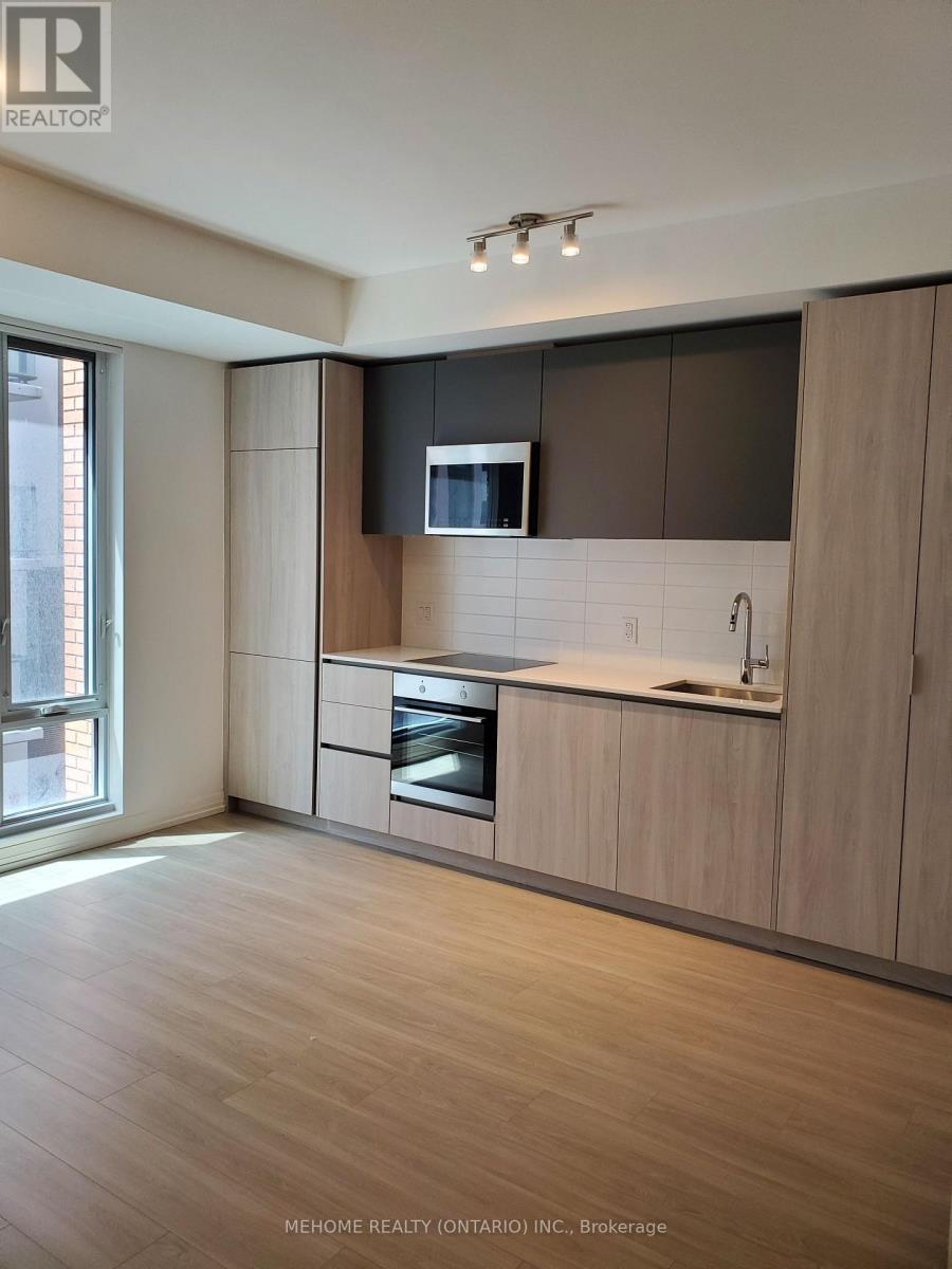 #802 - 8 Widmer Street, Toronto, Ontario  M5V 2E7 - Photo 3 - C12148920
