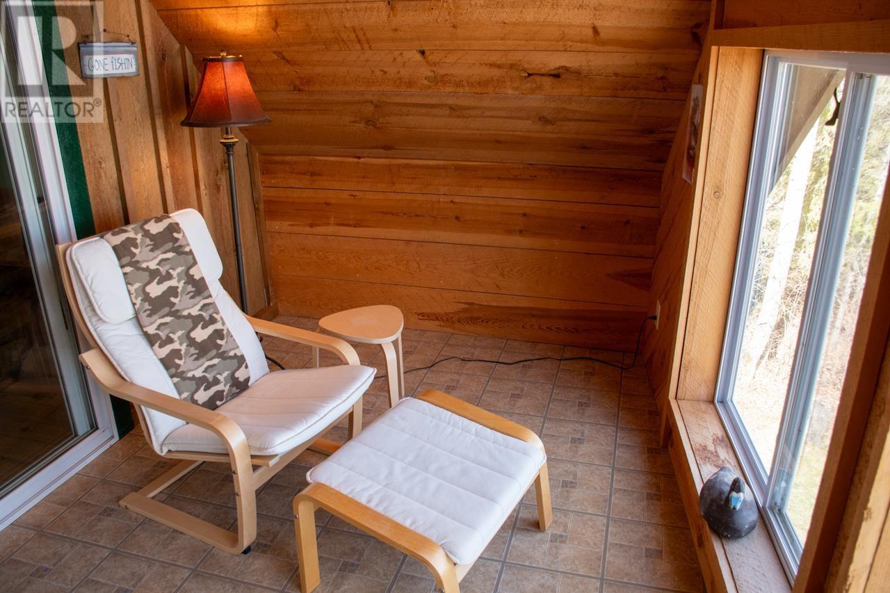 19 Stintzi Drive East, Morson, Ontario  P0W 1J0 - Photo 30 - TB251165