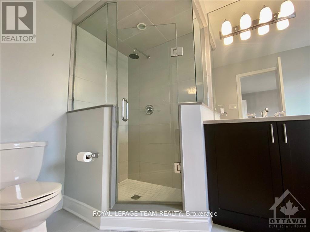333 Meadowbreeze Drive, Ottawa, Ontario  K2M 3A6 - Photo 29 - X12148940