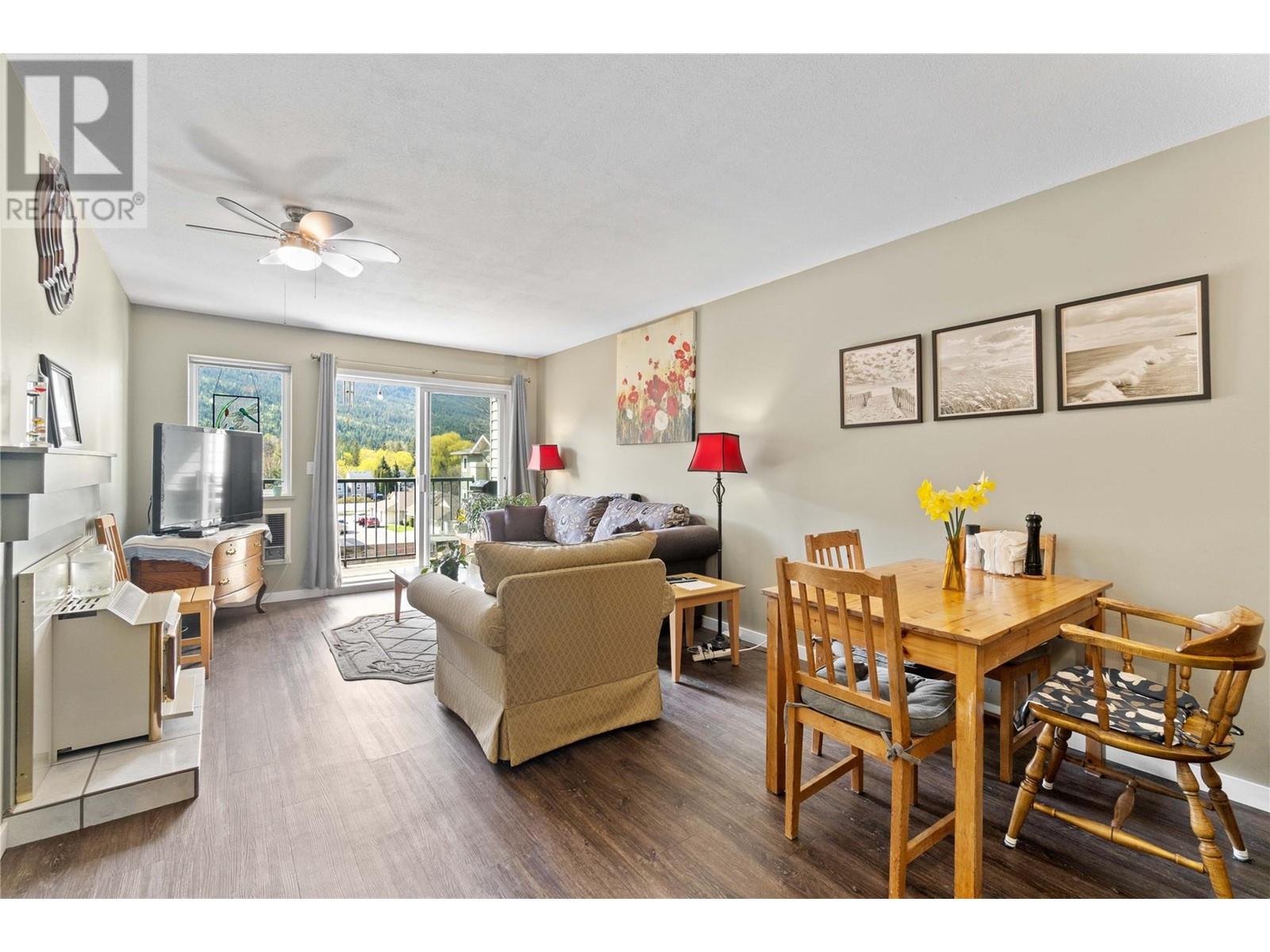 Property at 650 3rd Street SW Unit# 401 image 2