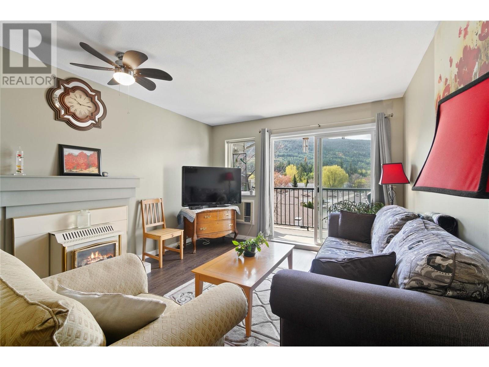 Property at 650 3rd Street SW Unit# 401 image 3