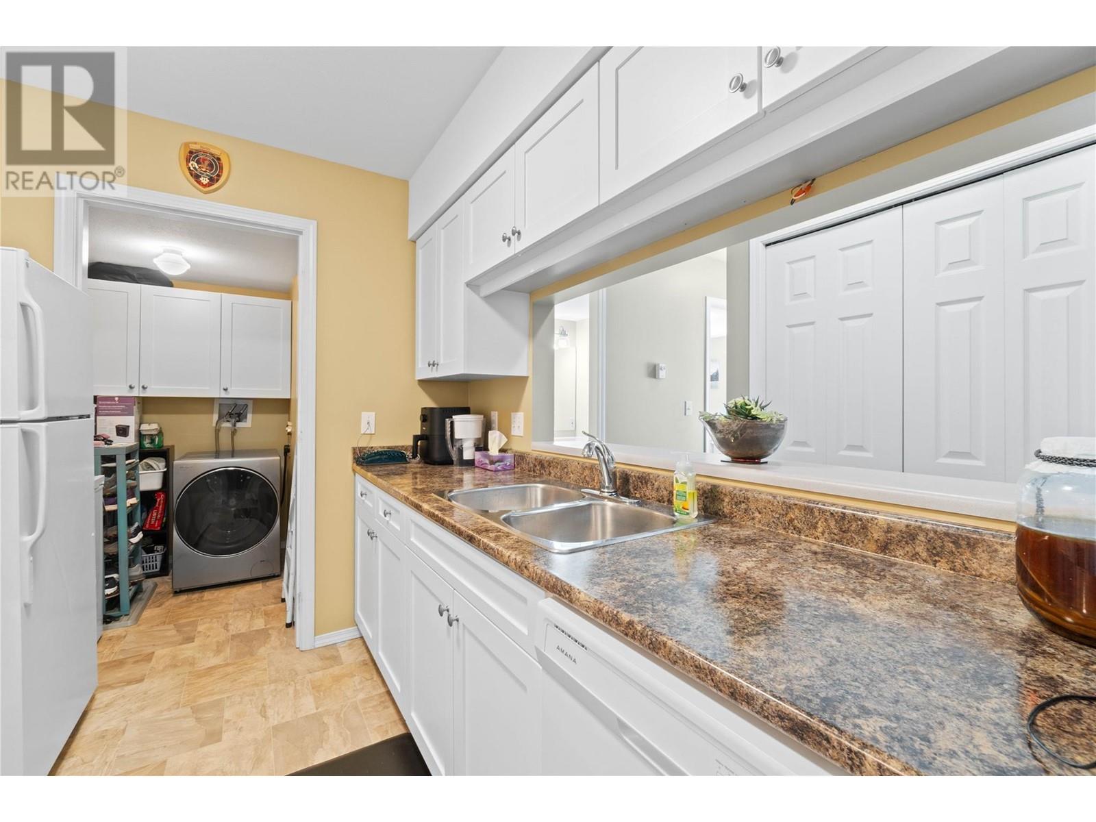 650 3rd Street Sw Unit# 401, Salmon Arm, British Columbia  V1E 1P6 - Photo 11 - 10345117