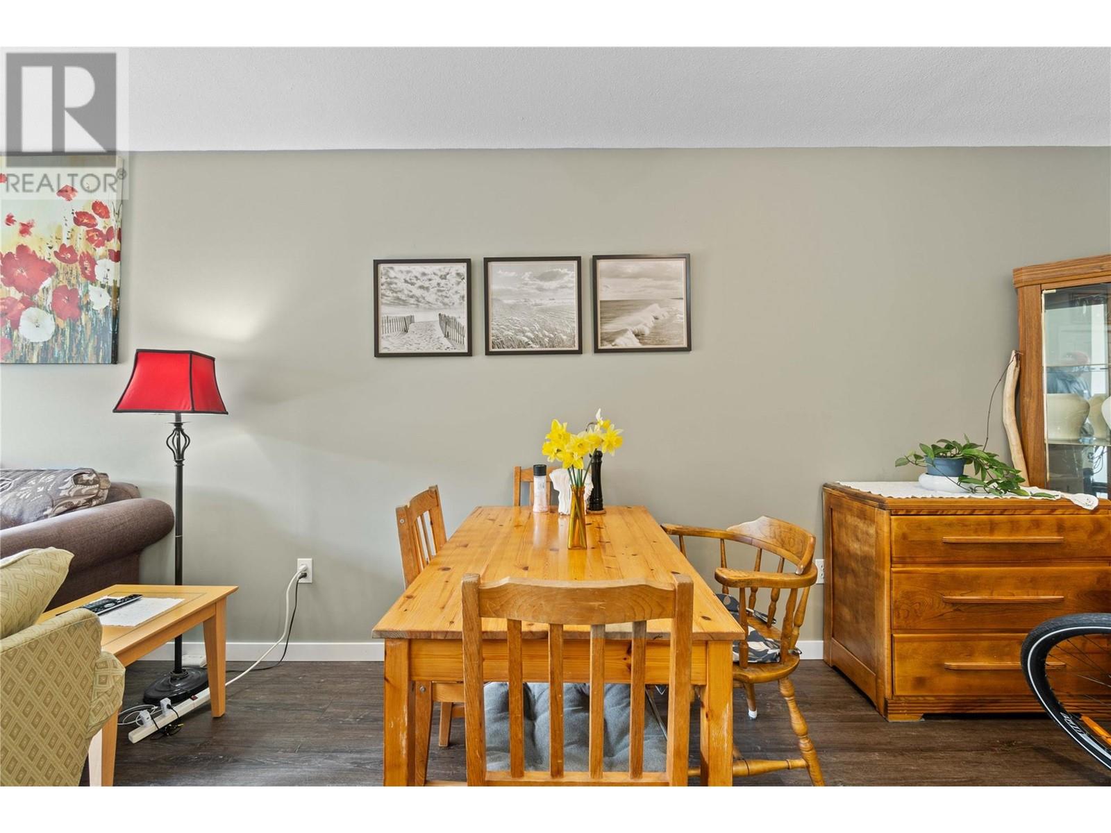 Property at 650 3rd Street SW Unit# 401 image 5