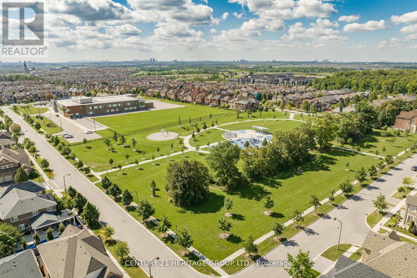10911 Victoria Square Boulevard, Markham, Ontario  L6C 1J4 - Photo 30 - N12148912