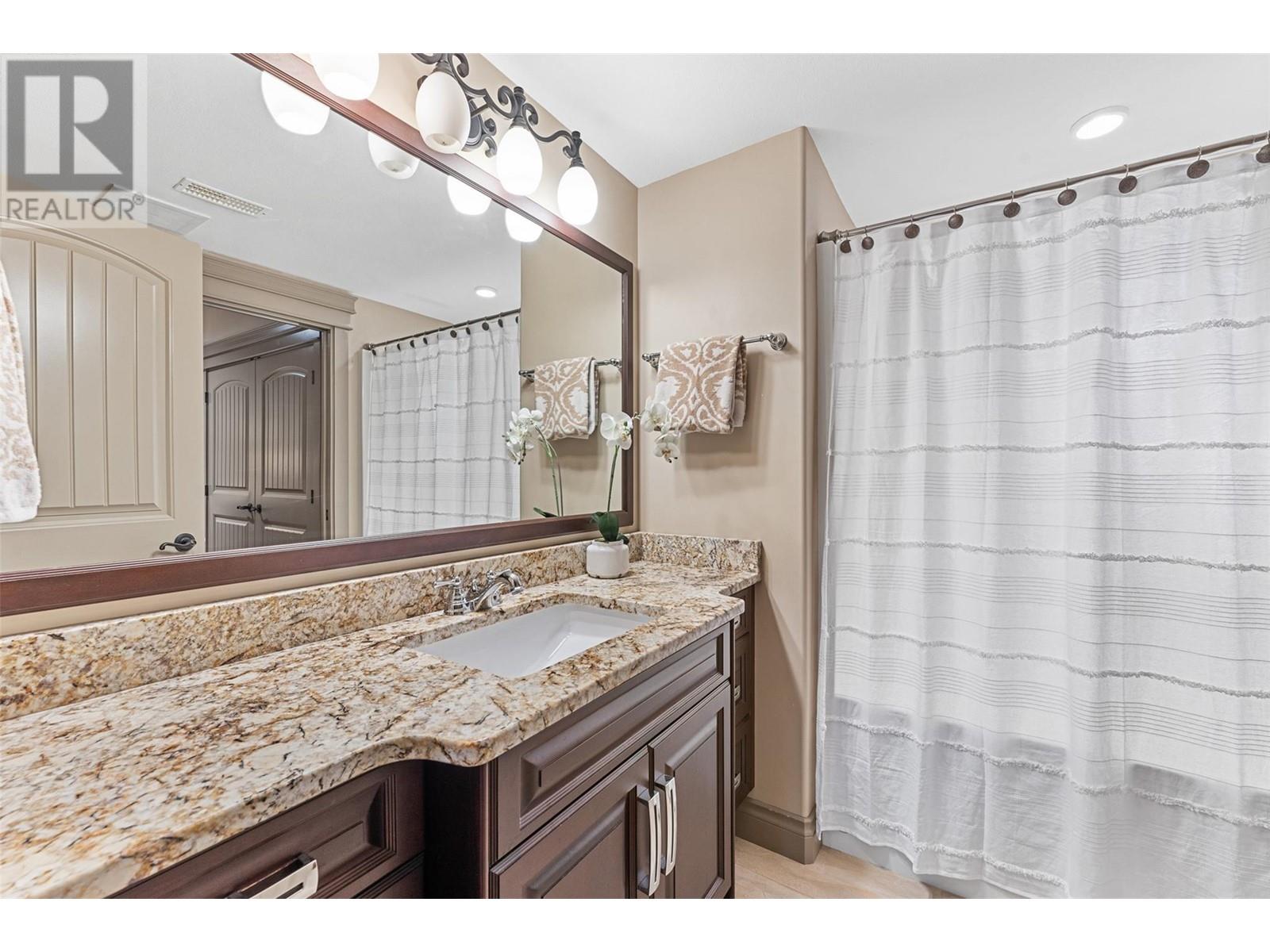 660 Almandine Court, Kelowna, British Columbia  V1W 4Z5 - Photo 50 - 10347767