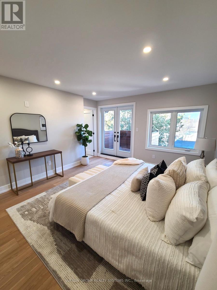 21 South Kingsway, Toronto, Ontario  M6S 3T2 - Photo 30 - W12022518