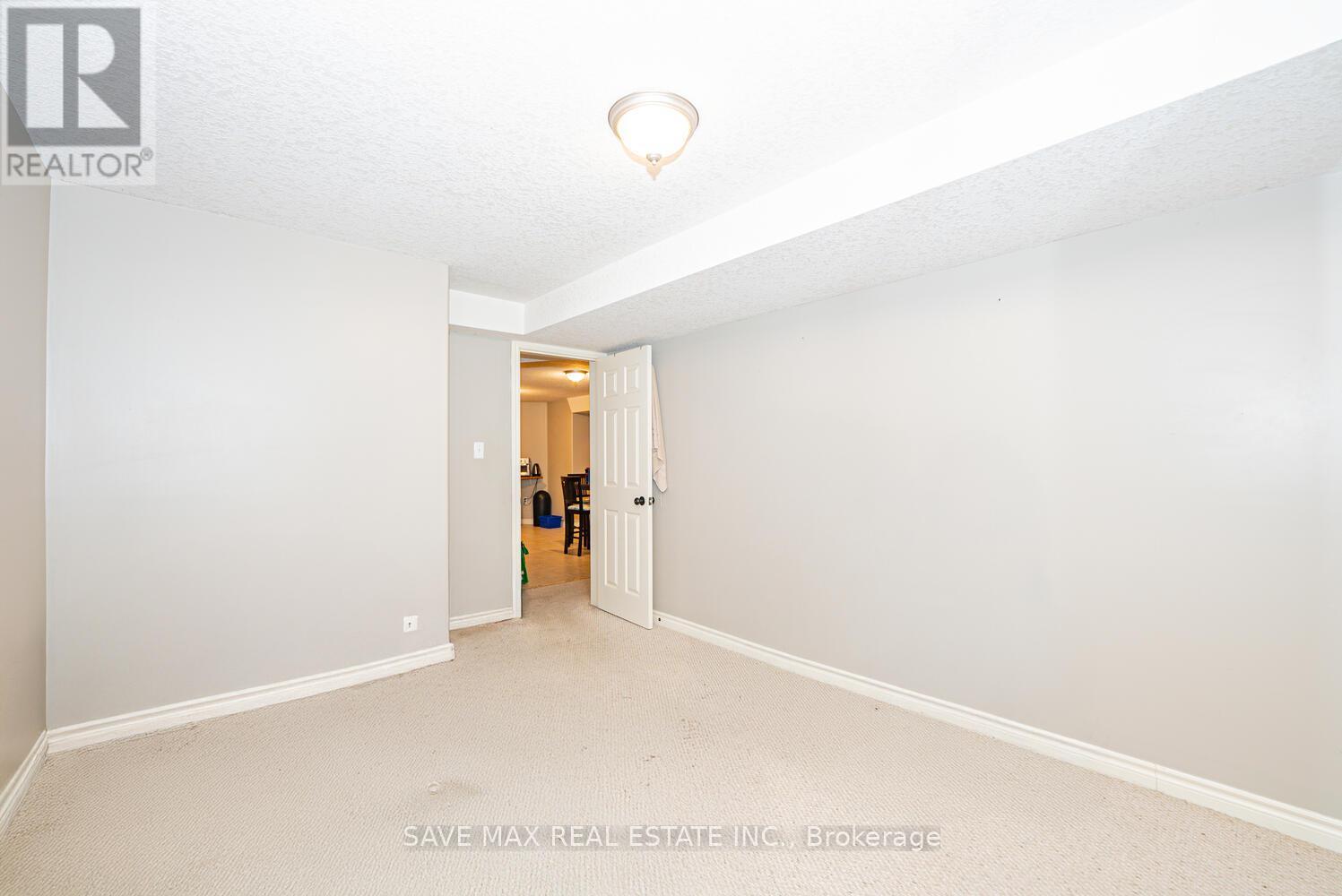 77 Sovereign's Gate, Barrie, Ontario  L4N 0Y9 - Photo 40 - S12148924