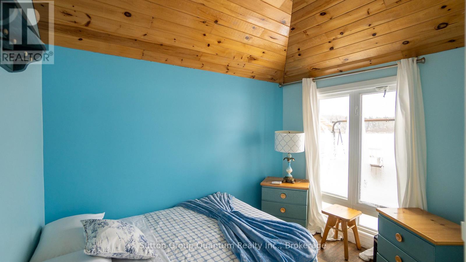 3 Woodland Lane, Magnetawan, Ontario  P0A 1P0 - Photo 12 - X12148937