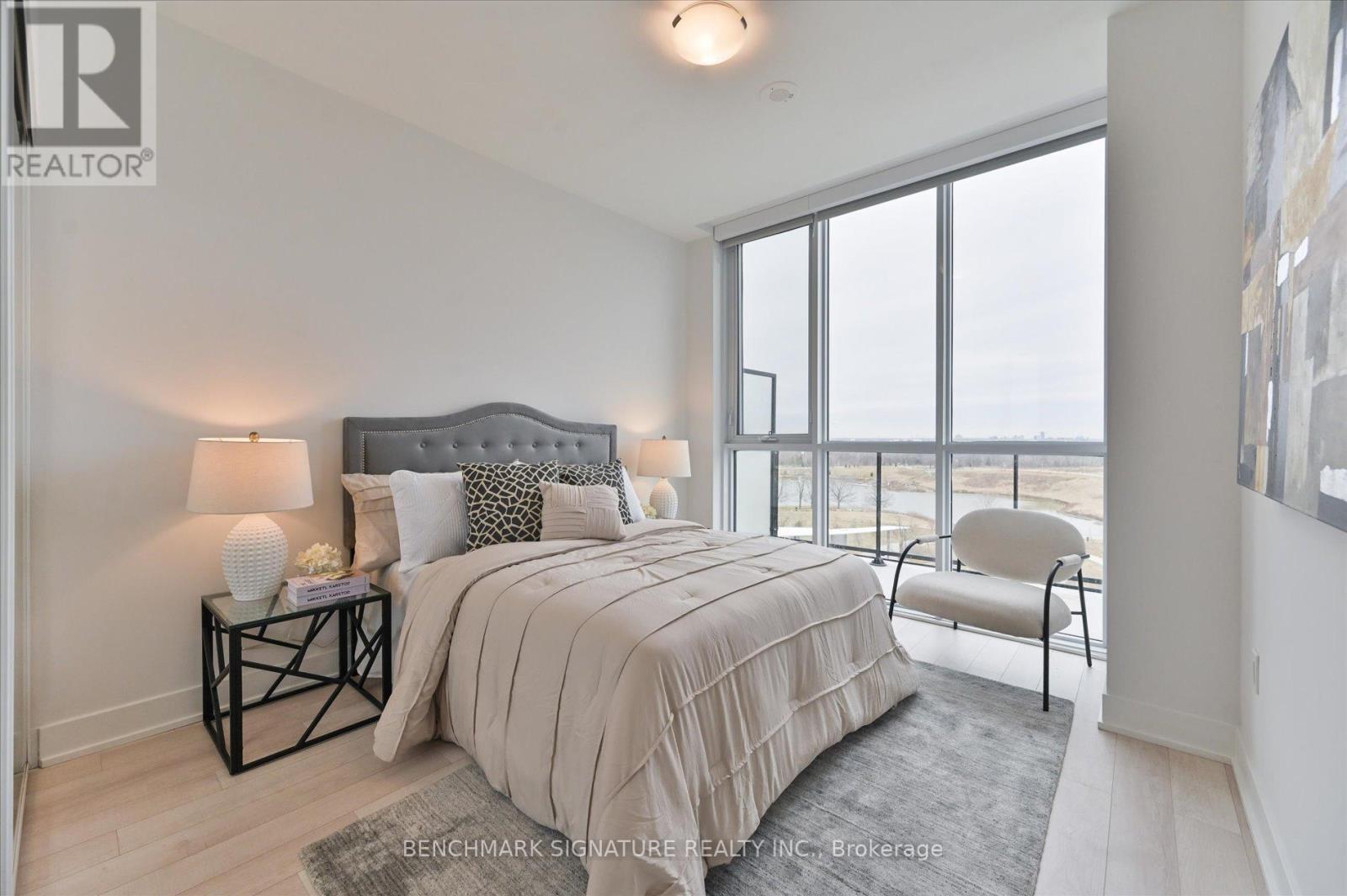 704 - 60 George Butchart Drive, Toronto, Ontario  M3K 0E1 - Photo 12 - W12148917