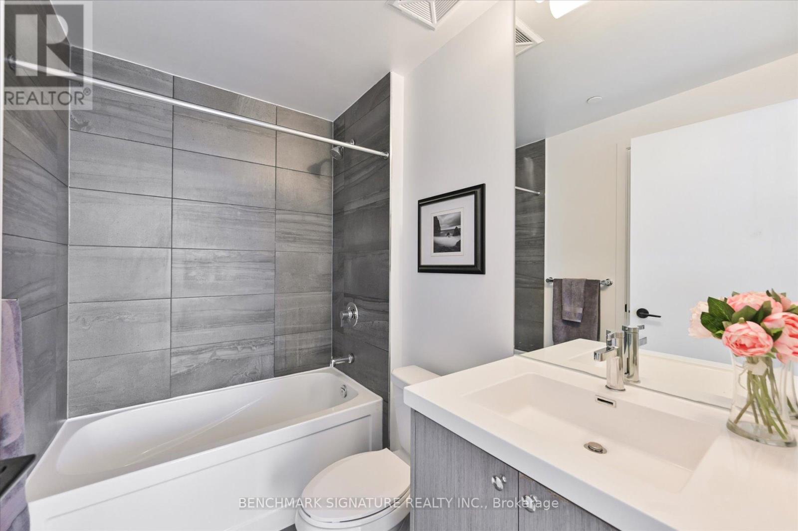 704 - 60 George Butchart Drive, Toronto, Ontario  M3K 0E1 - Photo 14 - W12148917