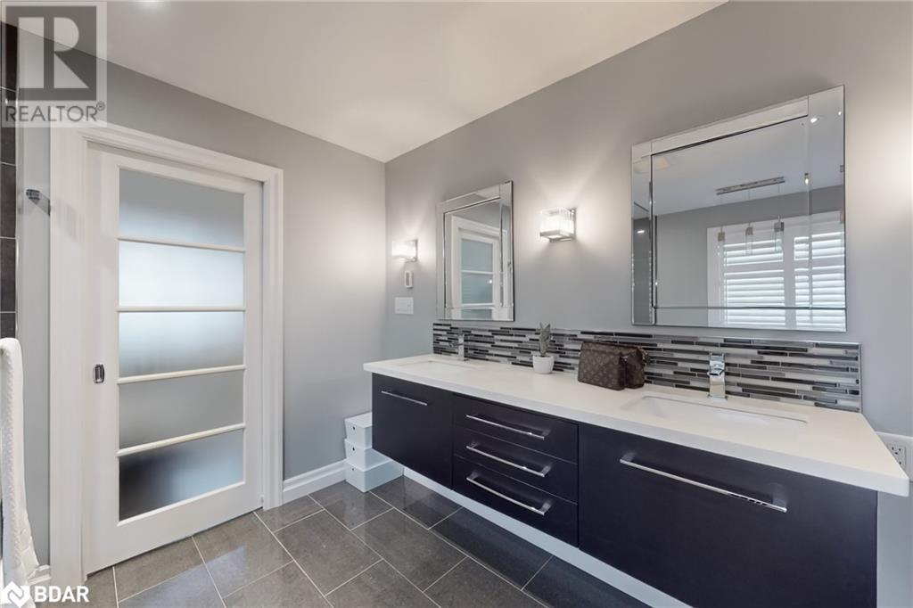 11 Kensington Trail, Barrie, Ontario  L4N 0K5 - Photo 40 - 40728792