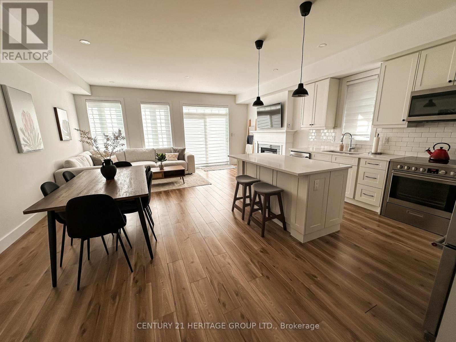 133 Black Willow Crescent, Blue Mountains, Ontario  L9Y 5L7 - Photo 6 - X12148915