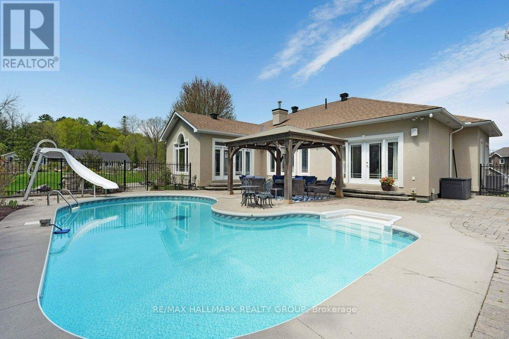 2680 Pierrette Drive, Ottawa, Ontario  K4C 1B6 - Photo 38 - X12039400