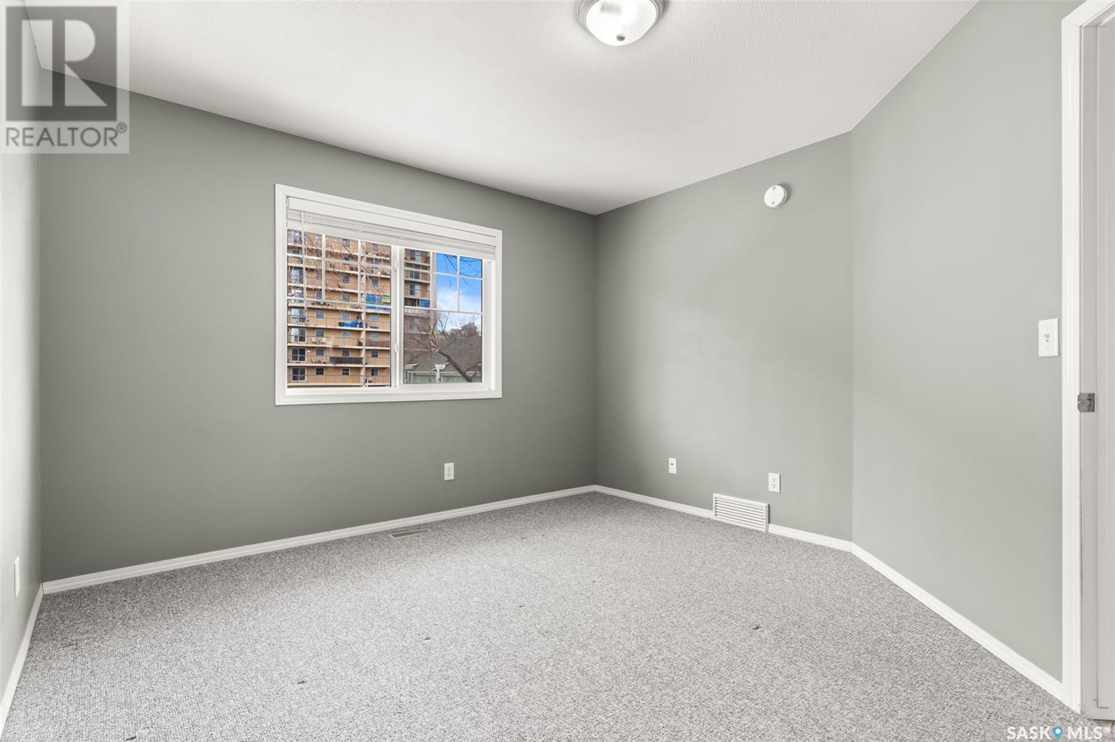 2261 Treetop Lane, Regina, Saskatchewan  S4P 4V8 - Photo 13 - SK997026