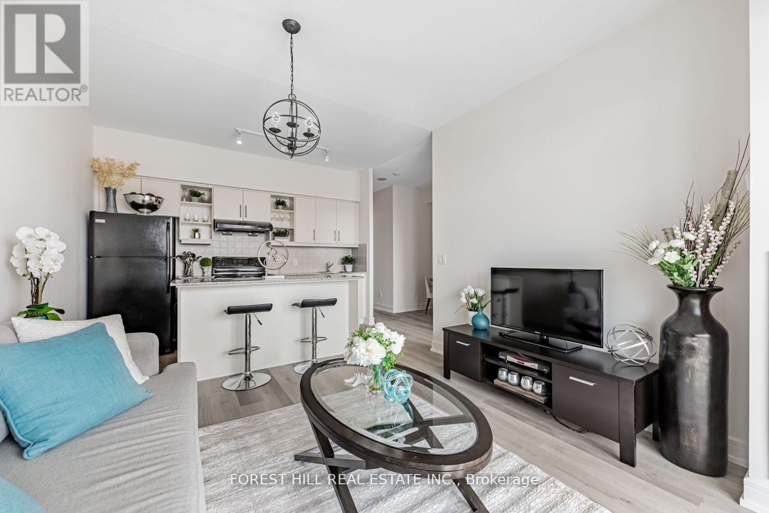 Lph13 - 35 Brian Peck Crescent, Toronto, Ontario  M4G 0A5 - Photo 14 - C12148949