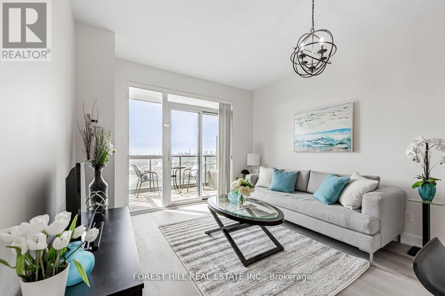 Lph13 - 35 Brian Peck Crescent, Toronto, Ontario  M4G 0A5 - Photo 15 - C12148949