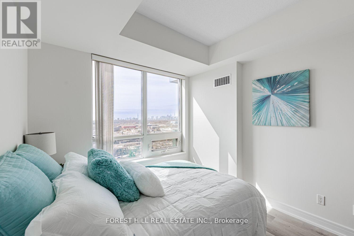 Lph13 - 35 Brian Peck Crescent, Toronto, Ontario  M4G 0A5 - Photo 22 - C12148949
