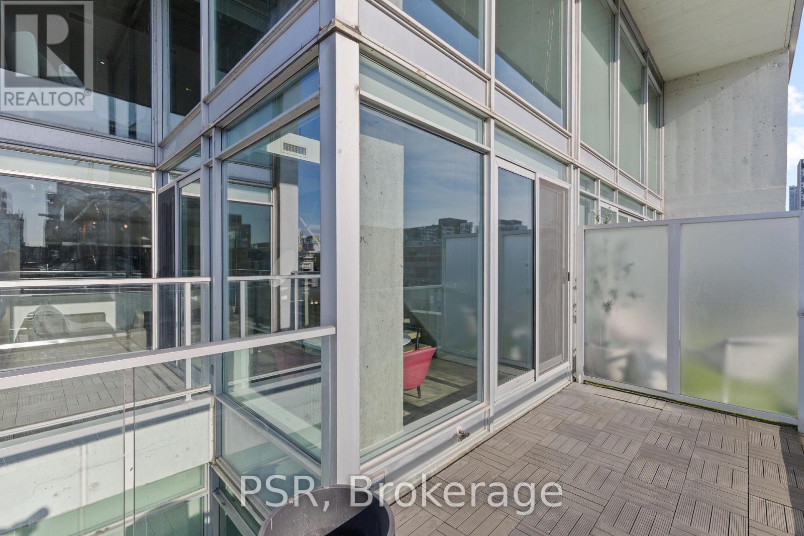 909 - 75 Portland Street, Toronto, Ontario  M5V 2M9 - Photo 13 - C12148998