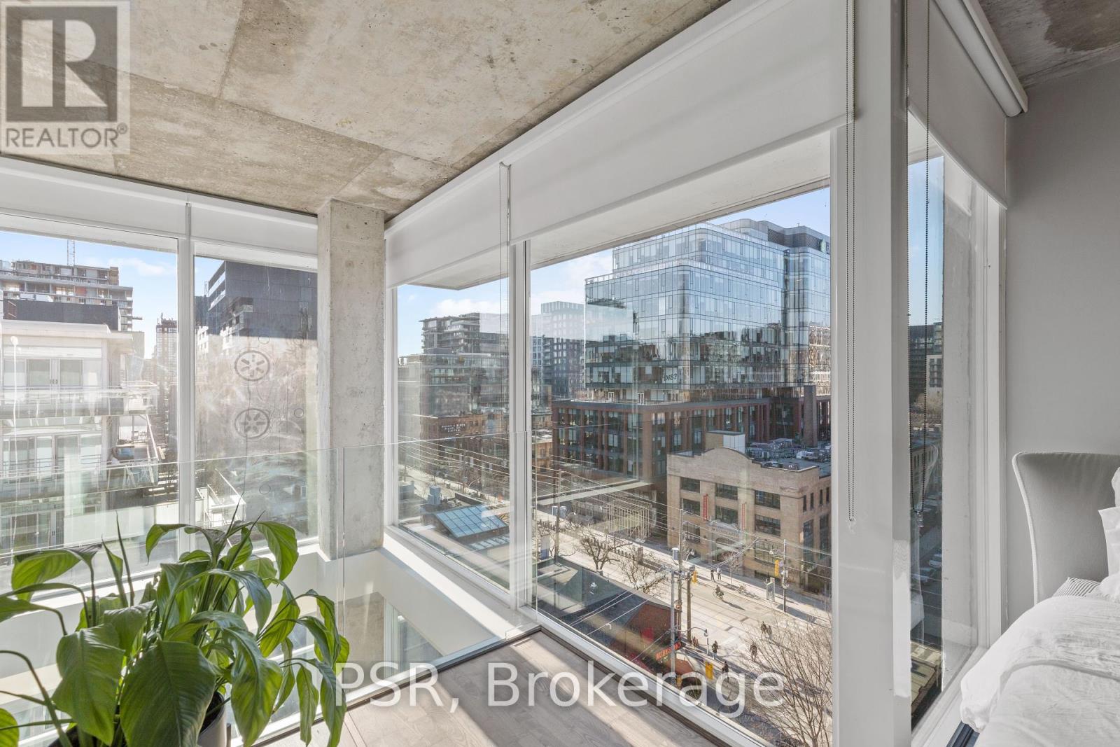 909 - 75 Portland Street, Toronto, Ontario  M5V 2M9 - Photo 17 - C12148998