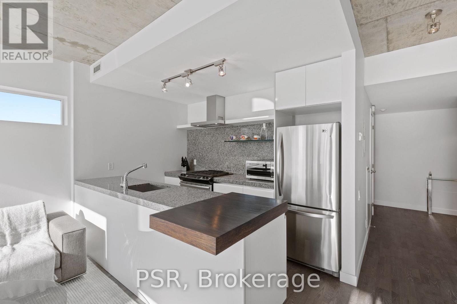 909 - 75 Portland Street, Toronto, Ontario  M5V 2M9 - Photo 5 - C12148998