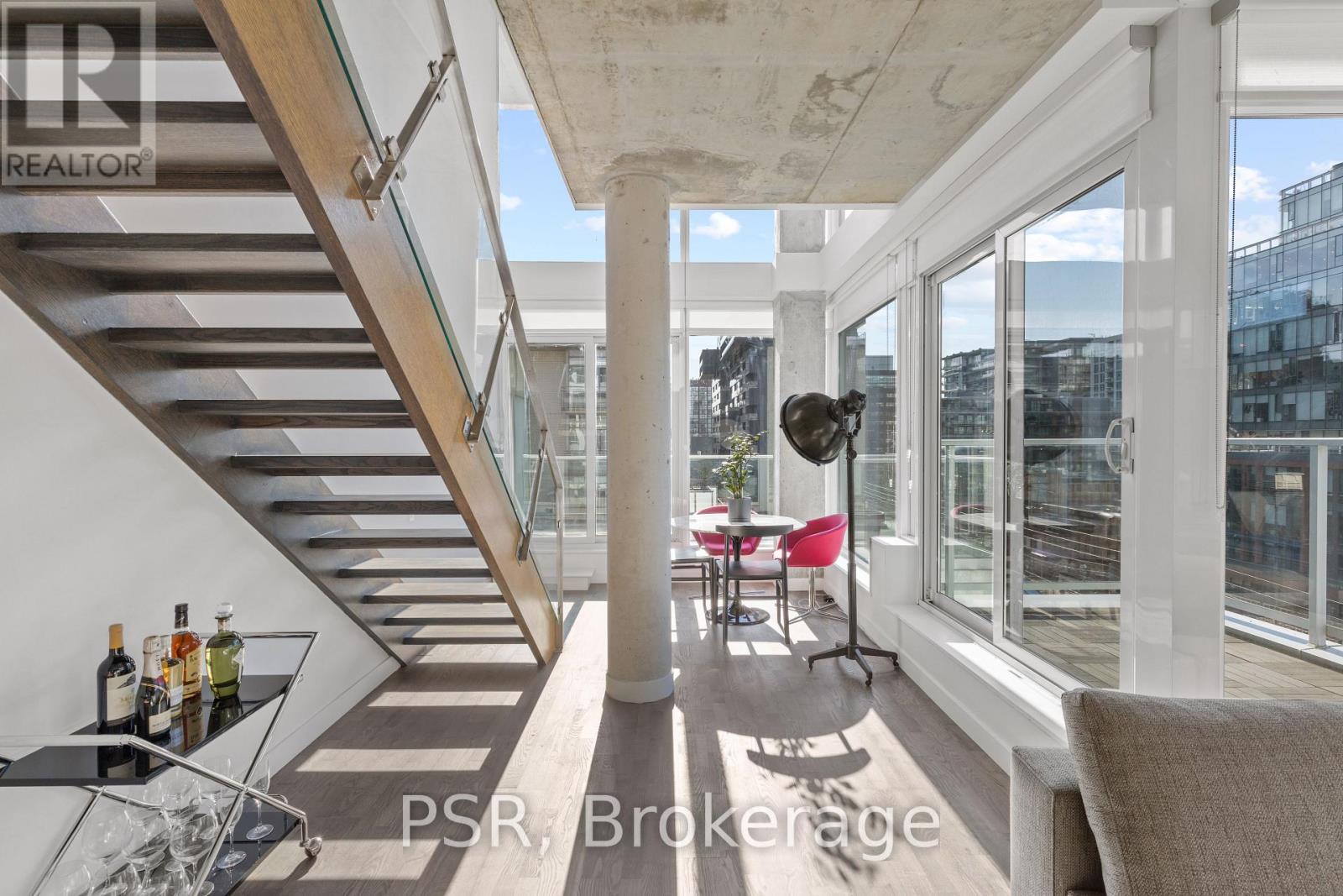 909 - 75 Portland Street, Toronto, Ontario  M5V 2M9 - Photo 9 - C12148998