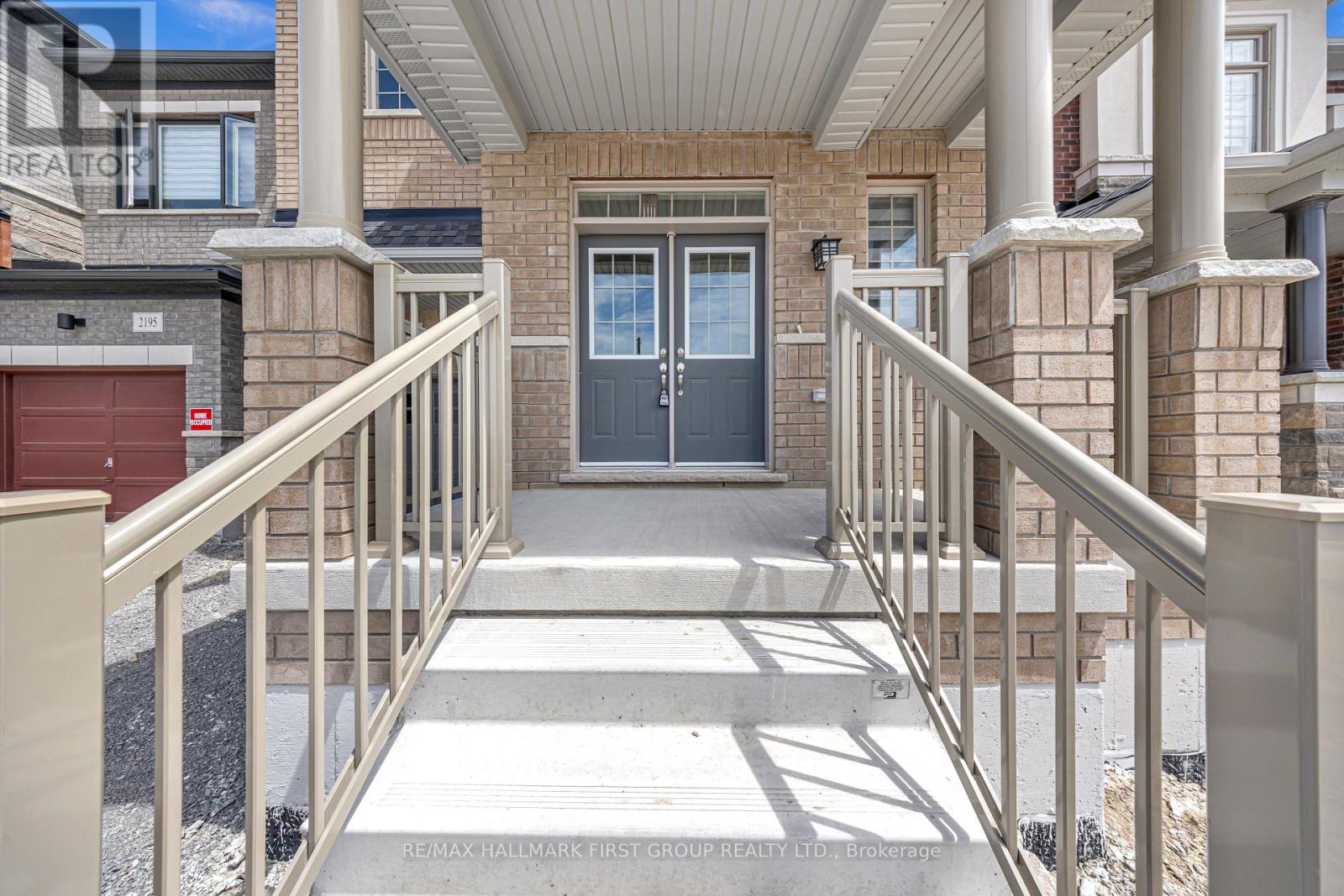 2193 Crystal Drive, Oshawa, Ontario  L1H 8L7 - Photo 4 - E12148972