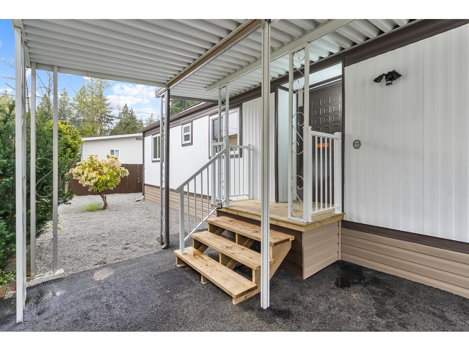 26 3931 198 Street, Langley, British Columbia  V3A 1C9 - Photo 4 - R2988331
