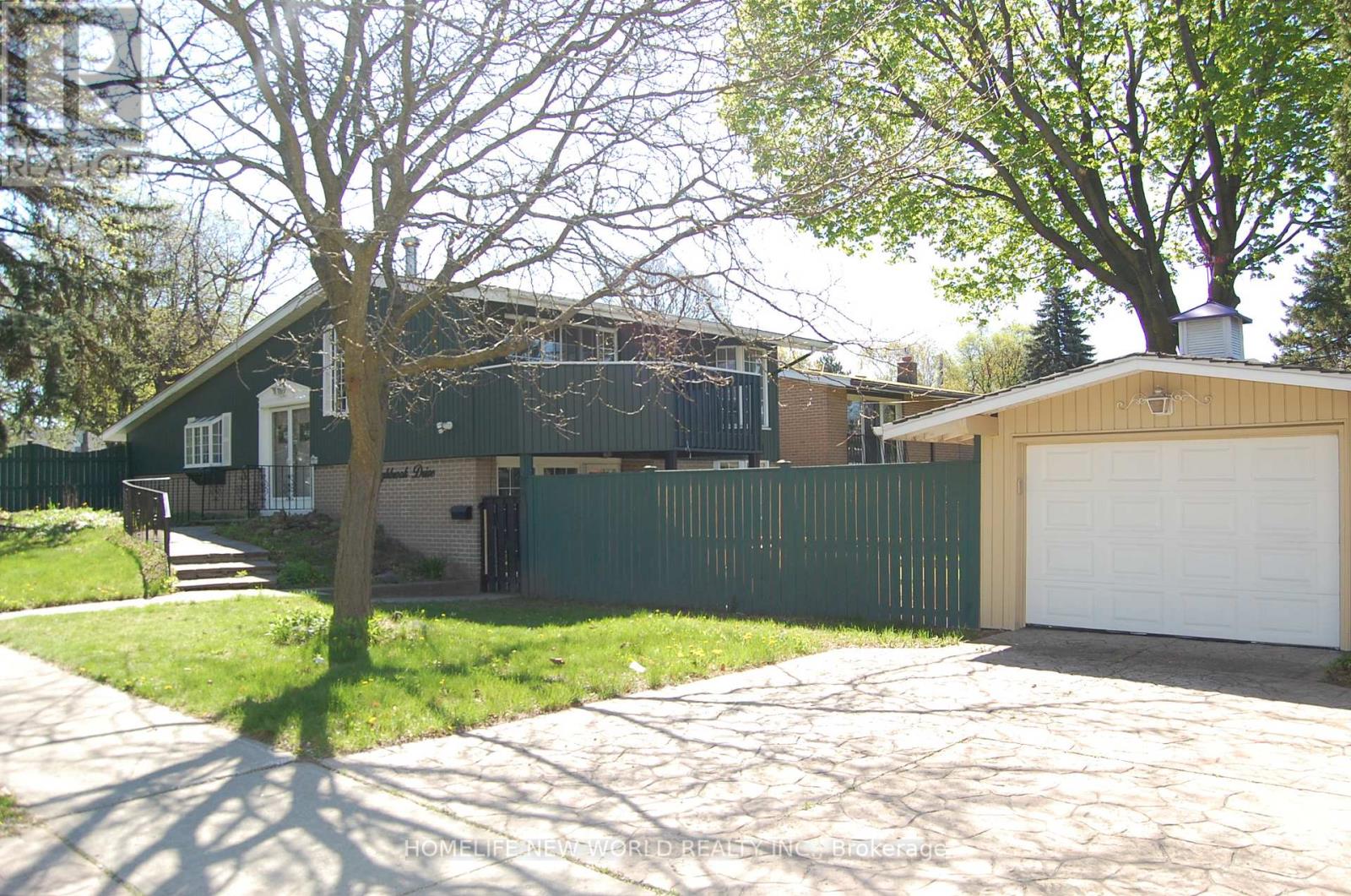 1 HIGHBROOK DRIVE, Toronto, Ontario