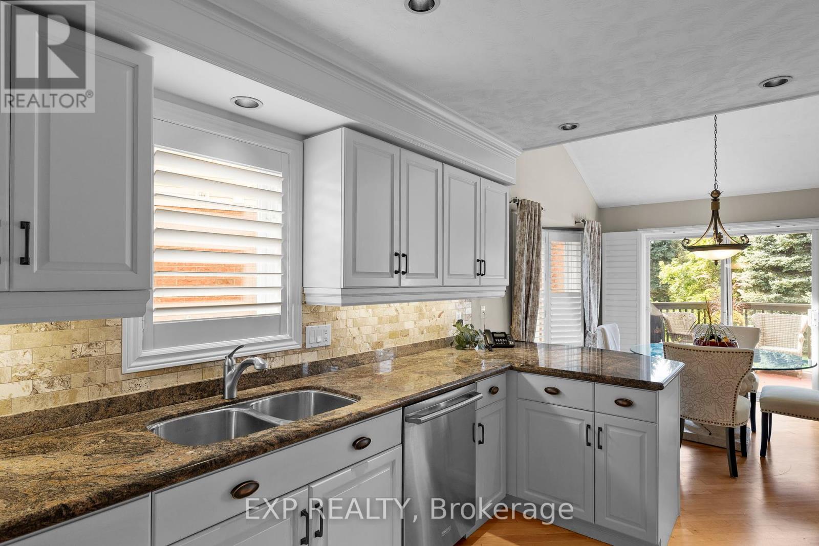 161 - 6 Bella Vista Trail, New Tecumseth, Ontario  L9R 2B2 - Photo 6 - N12148952