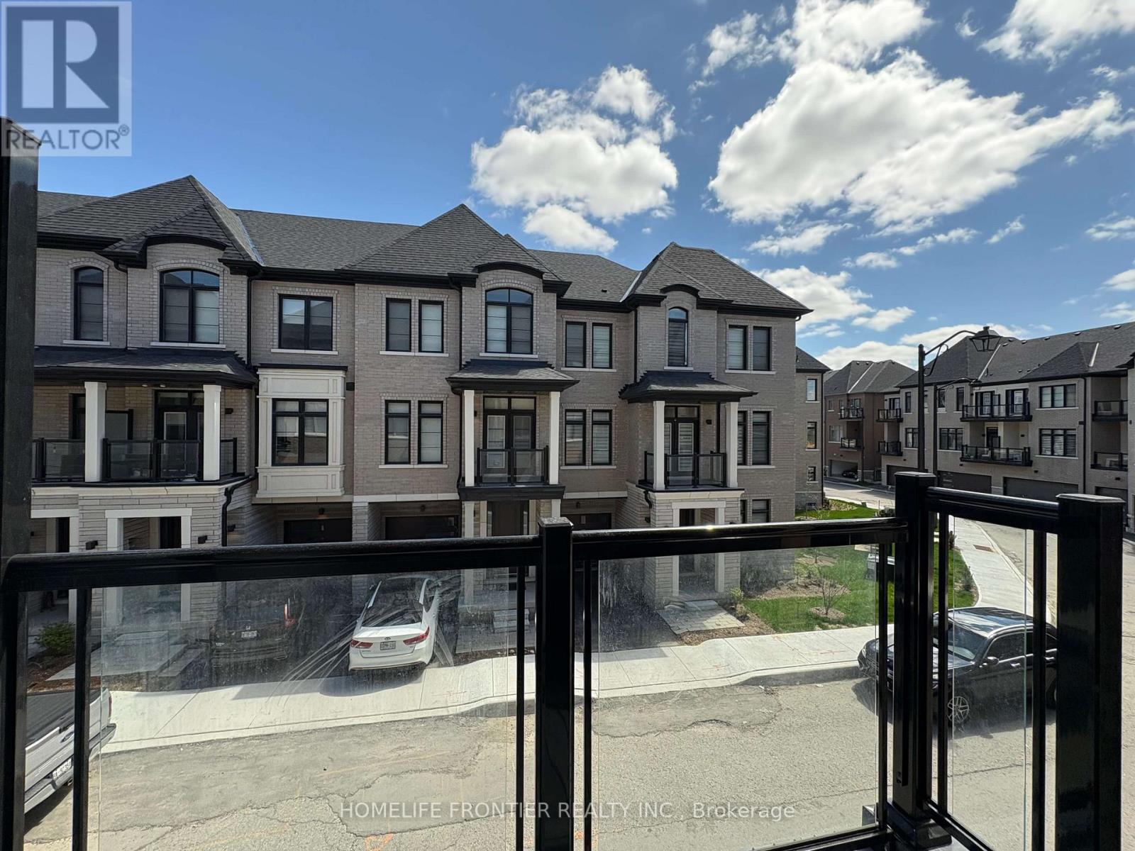118 De La Roche Drive, Vaughan (Vellore Village), Ontario  L4H 5A3 - Photo 19 - N12148975