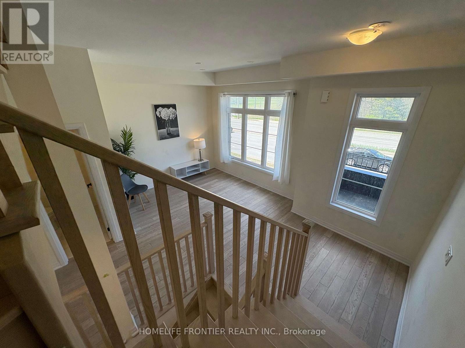 118 De La Roche Drive, Vaughan (Vellore Village), Ontario  L4H 5A3 - Photo 25 - N12148975