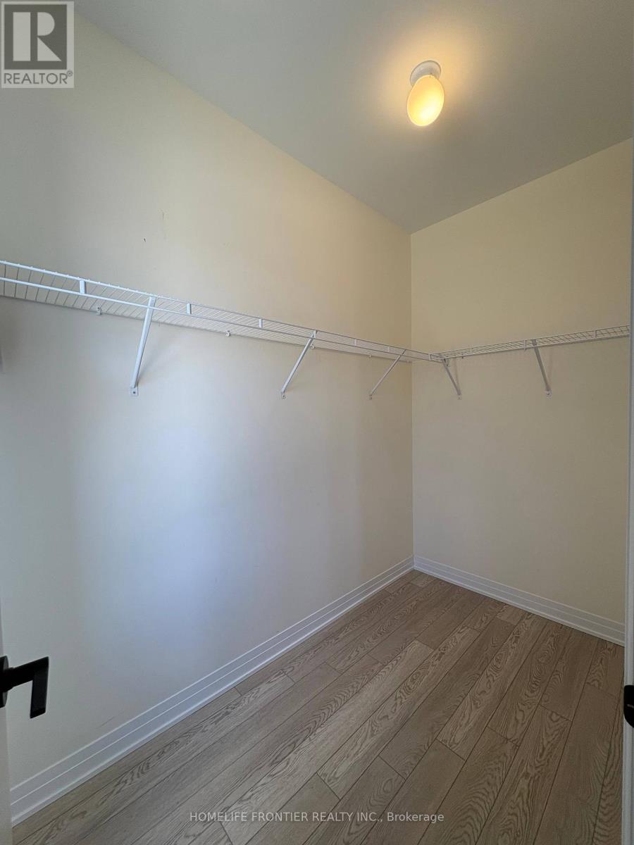 118 De La Roche Drive, Vaughan (Vellore Village), Ontario  L4H 5A3 - Photo 28 - N12148975