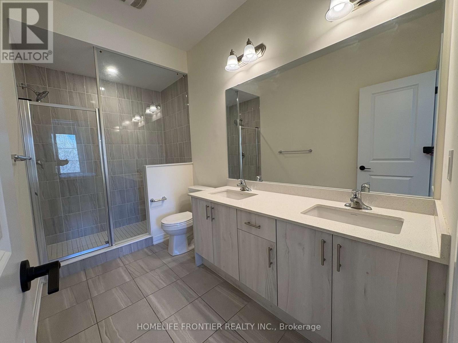 118 De La Roche Drive, Vaughan (Vellore Village), Ontario  L4H 5A3 - Photo 29 - N12148975