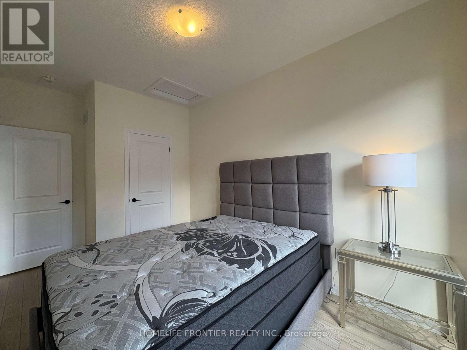 118 De La Roche Drive, Vaughan (Vellore Village), Ontario  L4H 5A3 - Photo 34 - N12148975