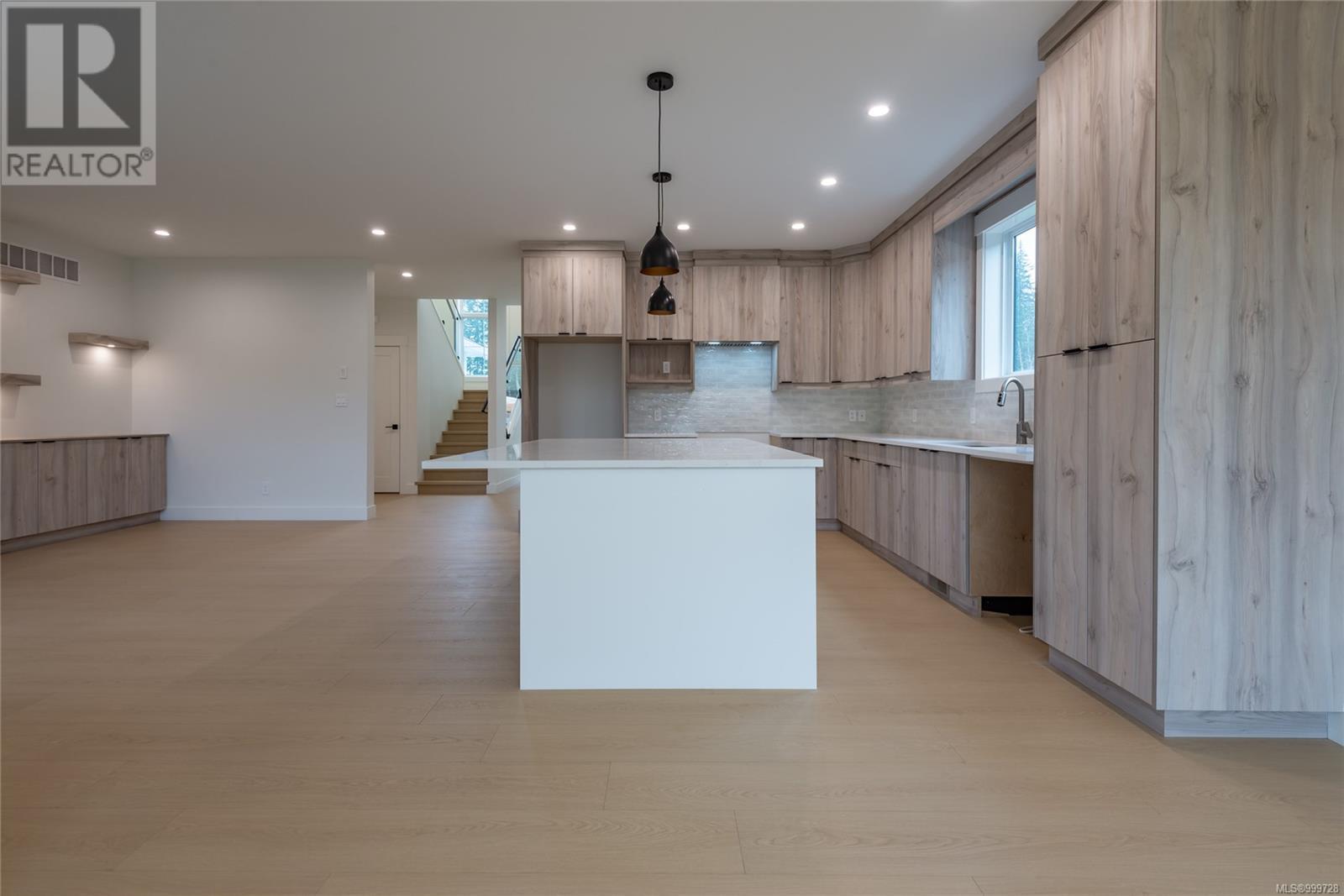 748 Beaver Creek Blvd, Campbell River, British Columbia  V9H 0G4 - Photo 18 - 999728