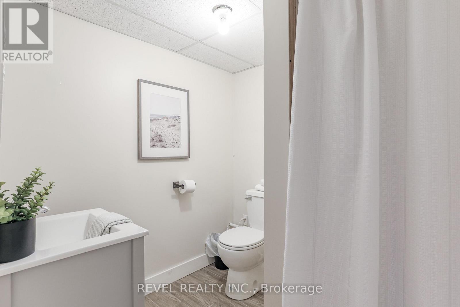 3880 Highway 35, Kawartha Lakes, Ontario K0M 1G0 - Photo 32 - X12149008