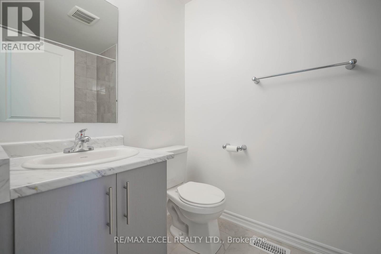 11 Chicago Lane, Markham, Ontario  L6E 0V6 - Photo 20 - N12101051