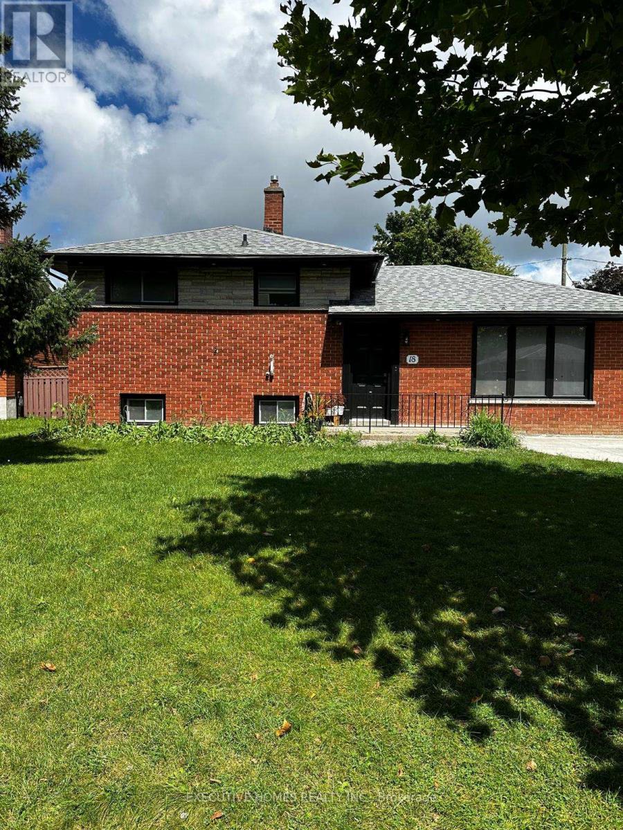 18 SILVERDALE CRESCENT, London South, Ontario