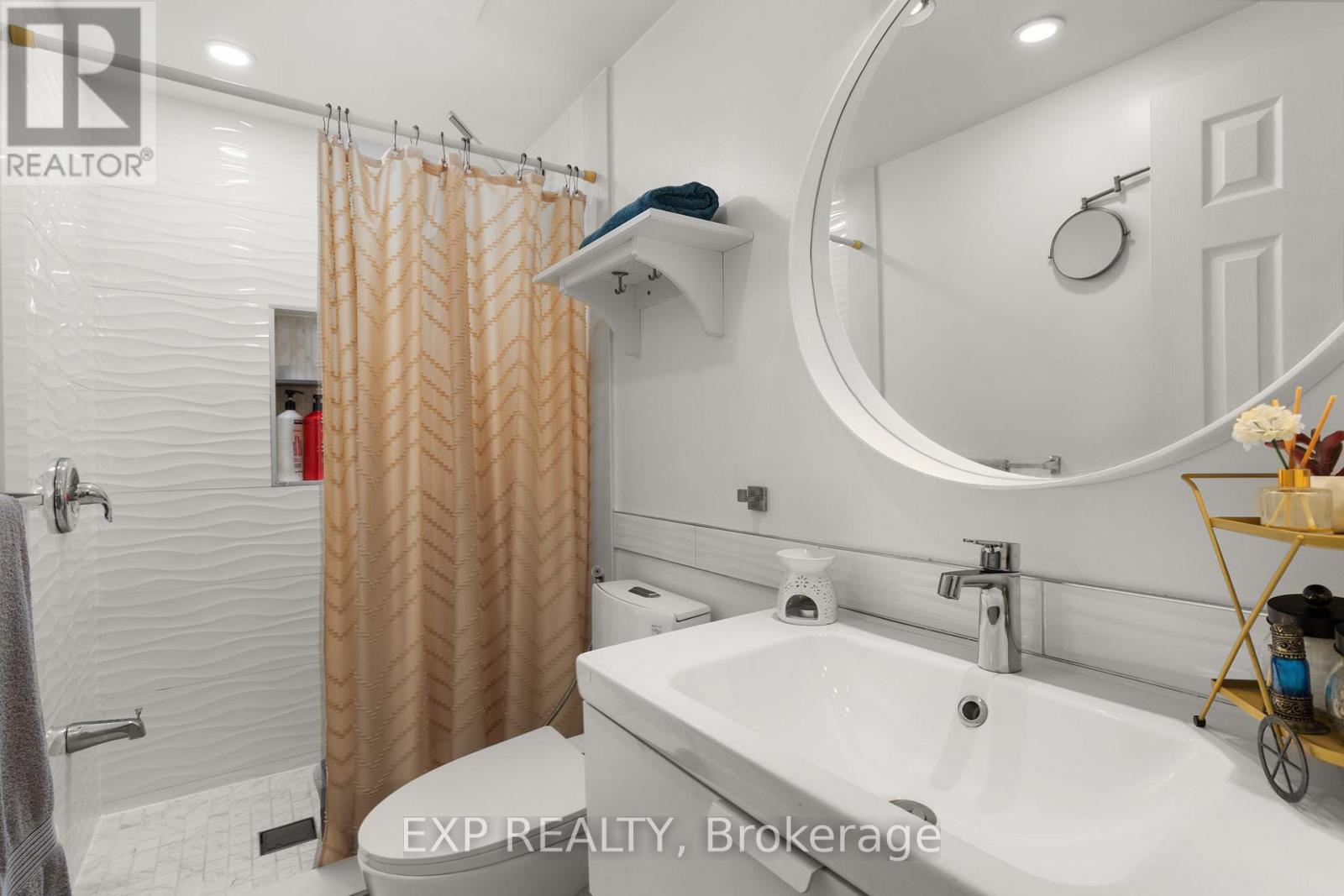 1626 Park Royale Boulevard, Mississauga, Ontario  L5E 2Z8 - Photo 26 - W12148984