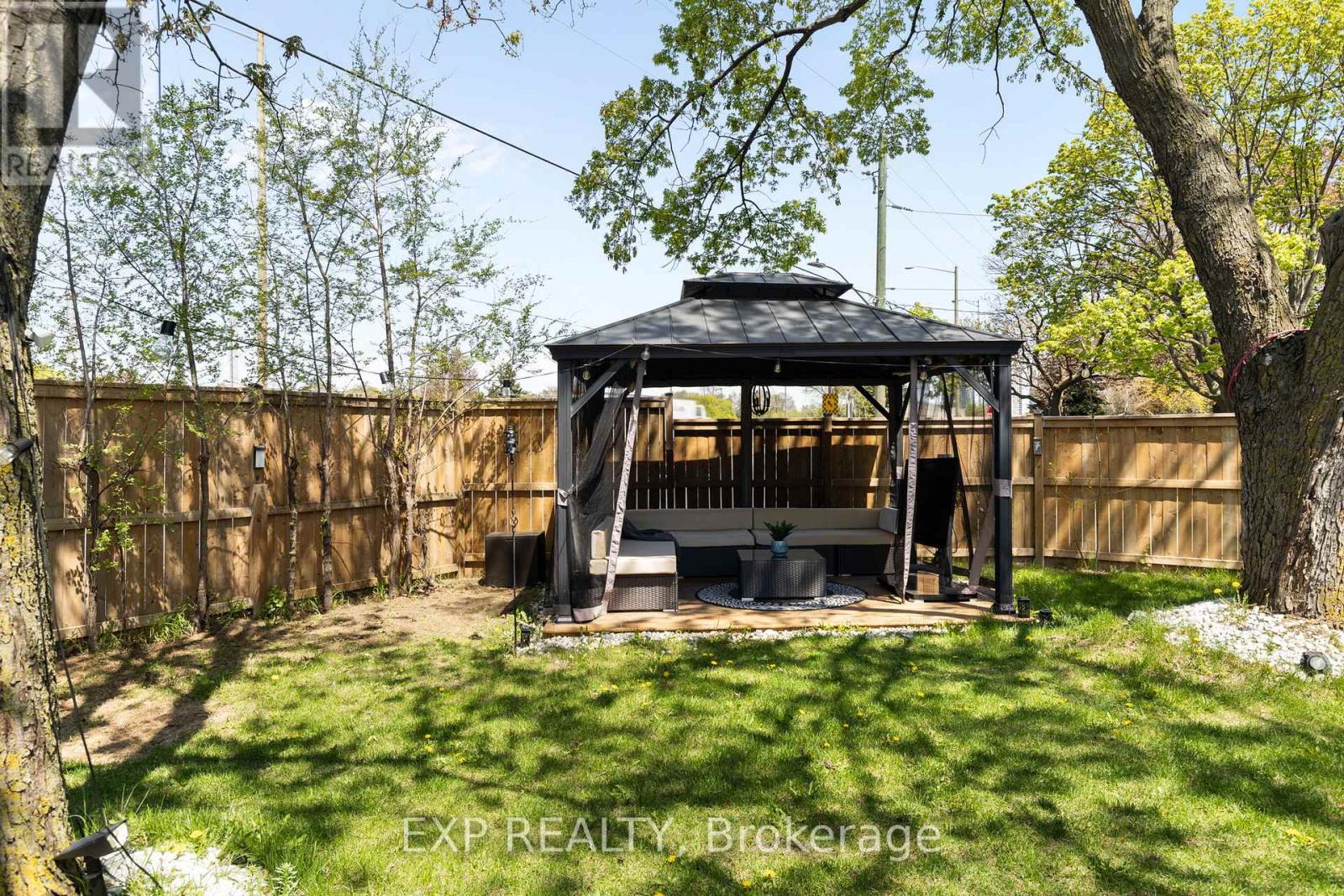 1626 Park Royale Boulevard, Mississauga, Ontario  L5E 2Z8 - Photo 28 - W12148984