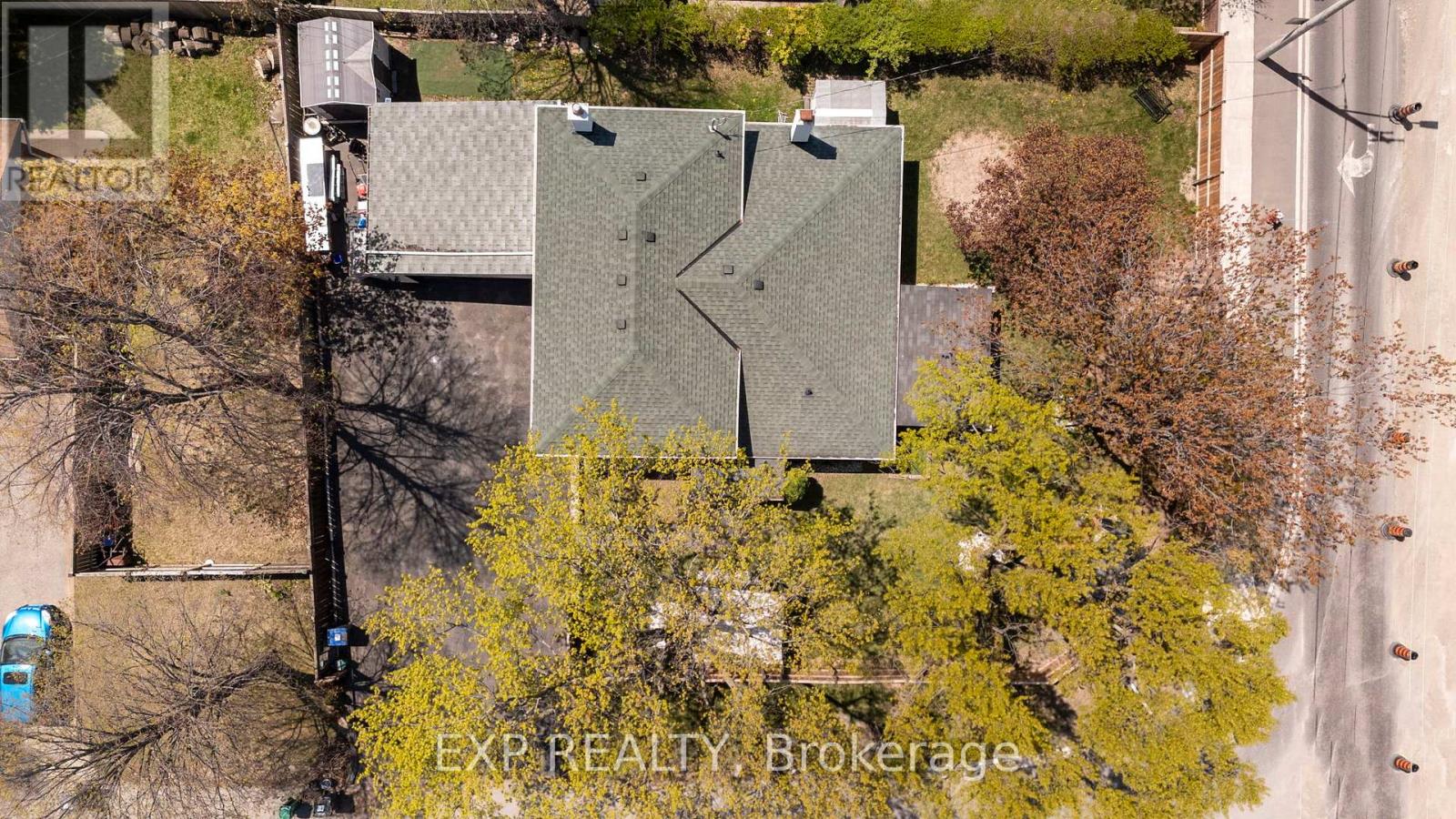 1626 Park Royale Boulevard, Mississauga, Ontario  L5E 2Z8 - Photo 31 - W12148984