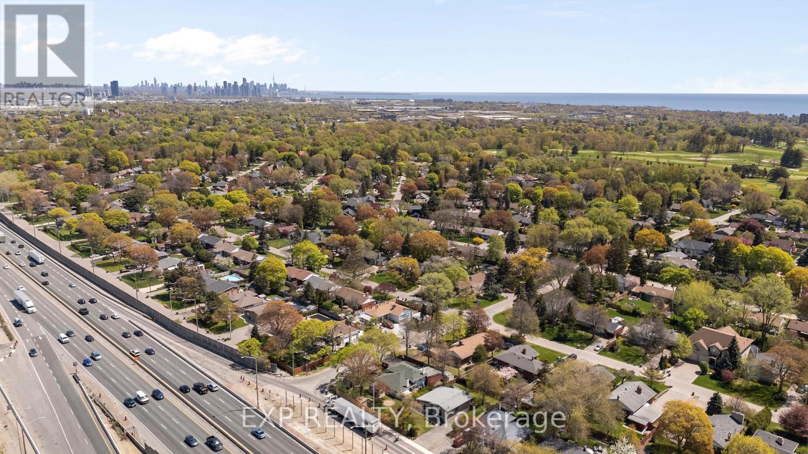 1626 Park Royale Boulevard, Mississauga (Lakeview), Ontario  L5E 2Z8 - Photo 33 - W12148984